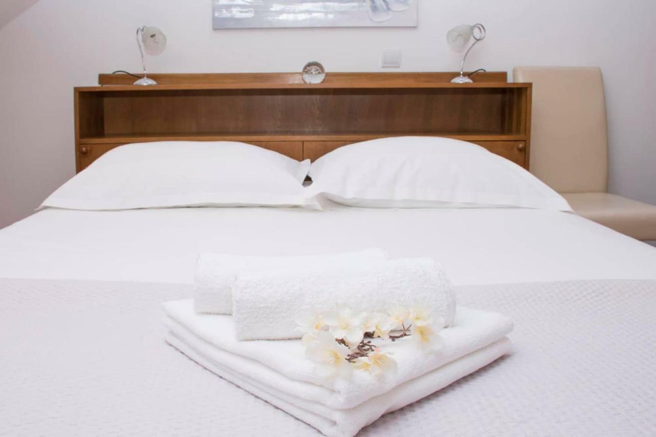마카르스카 Apartman Miletic 아파트 외부 사진